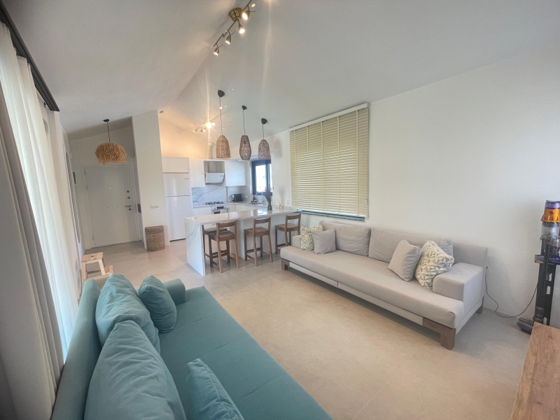 Villa S
